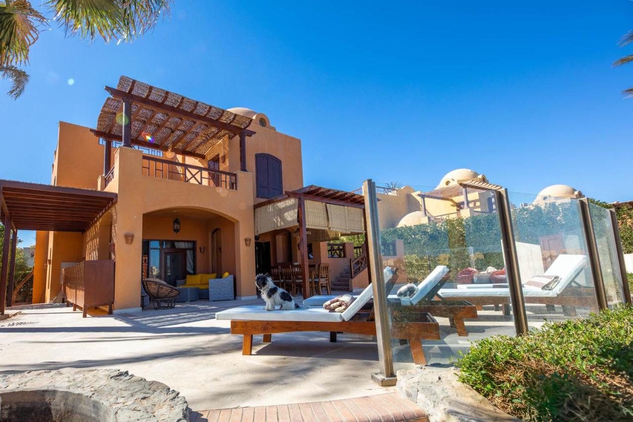 Charming Lagoon Villa With Pool Egyptian Style -Sabina 117 Hurghada Exterior photo