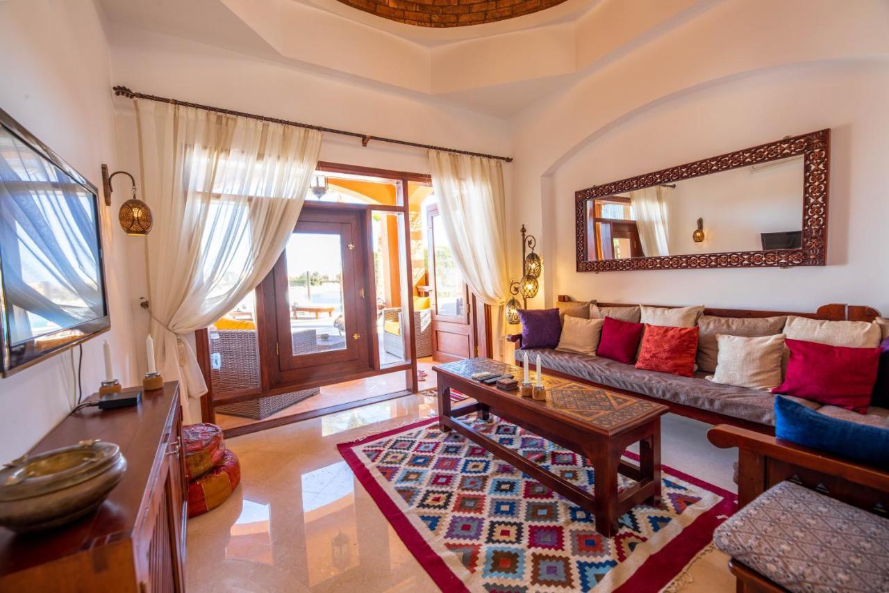 Charming Lagoon Villa With Pool Egyptian Style -Sabina 117 Hurghada Exterior photo