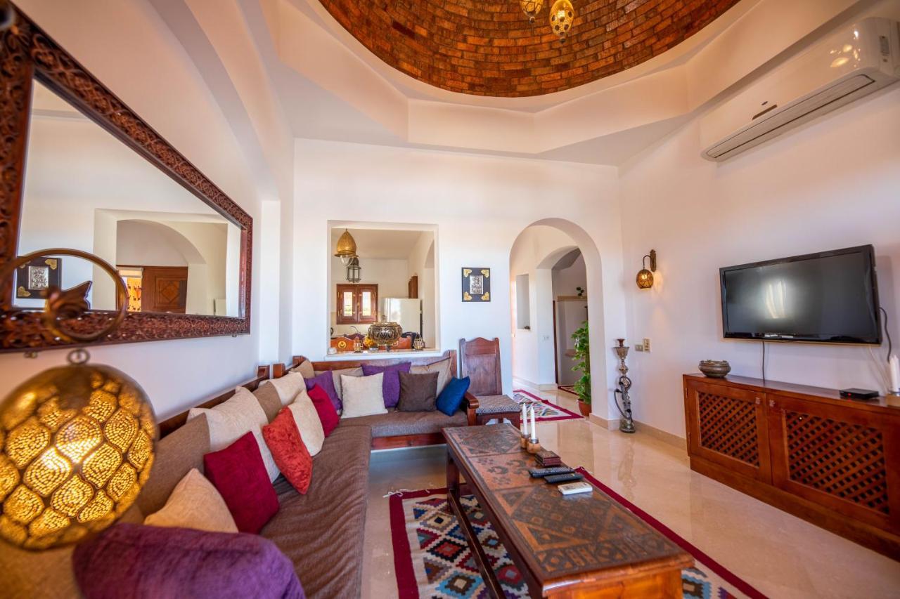 Charming Lagoon Villa With Pool Egyptian Style -Sabina 117 Hurghada Exterior photo